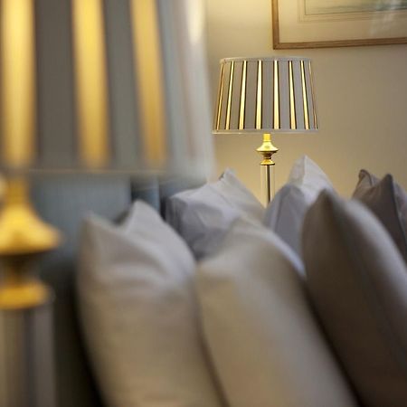 Rose & Crown Hotel Yealmpton Екстериор снимка