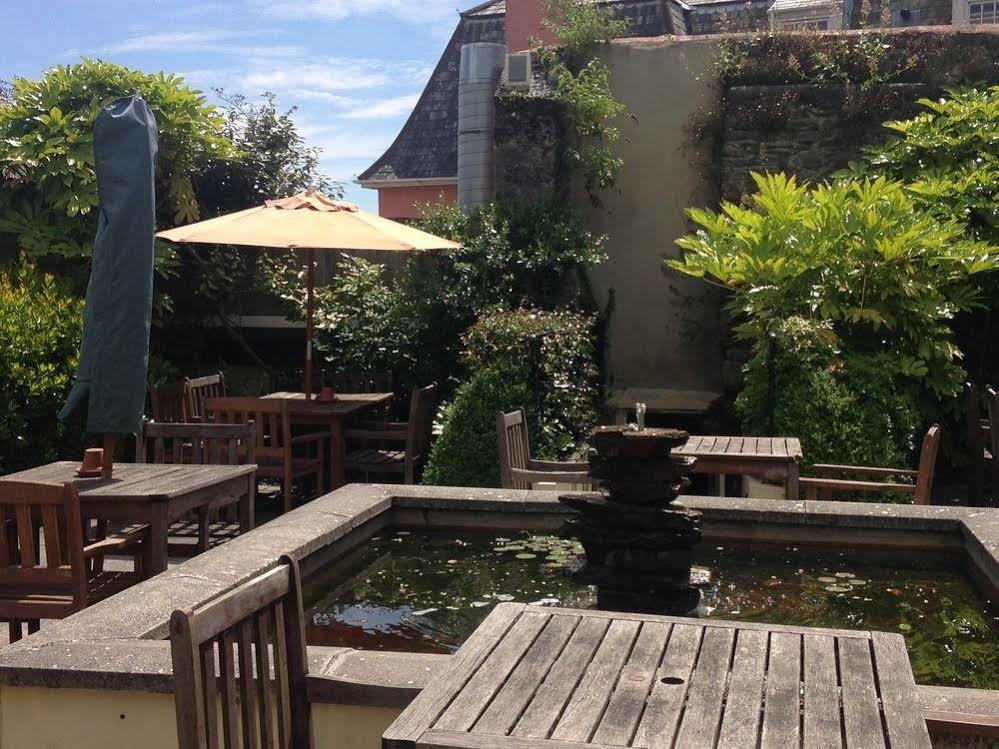 Rose & Crown Hotel Yealmpton Екстериор снимка
