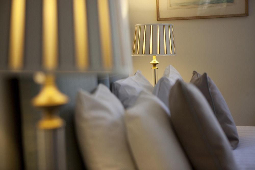 Rose & Crown Hotel Yealmpton Екстериор снимка