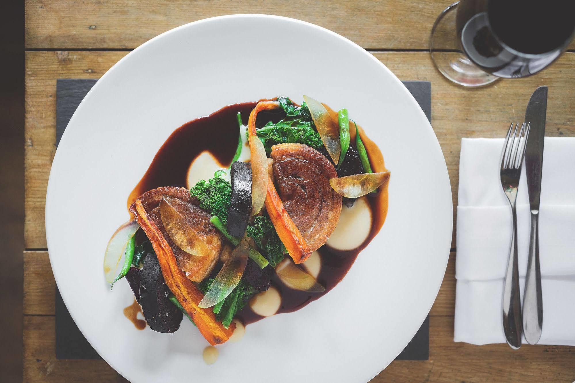 Rose & Crown Hotel Yealmpton Екстериор снимка