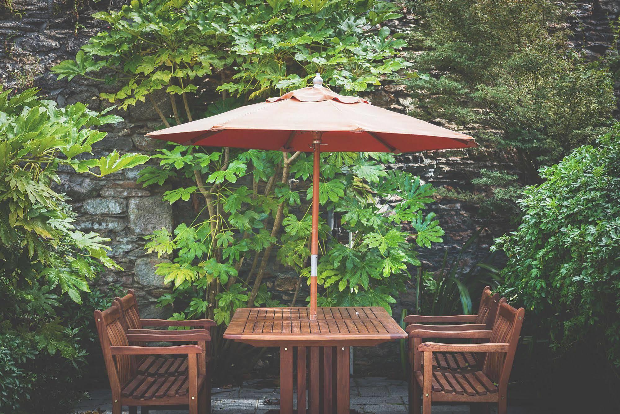 Rose & Crown Hotel Yealmpton Екстериор снимка